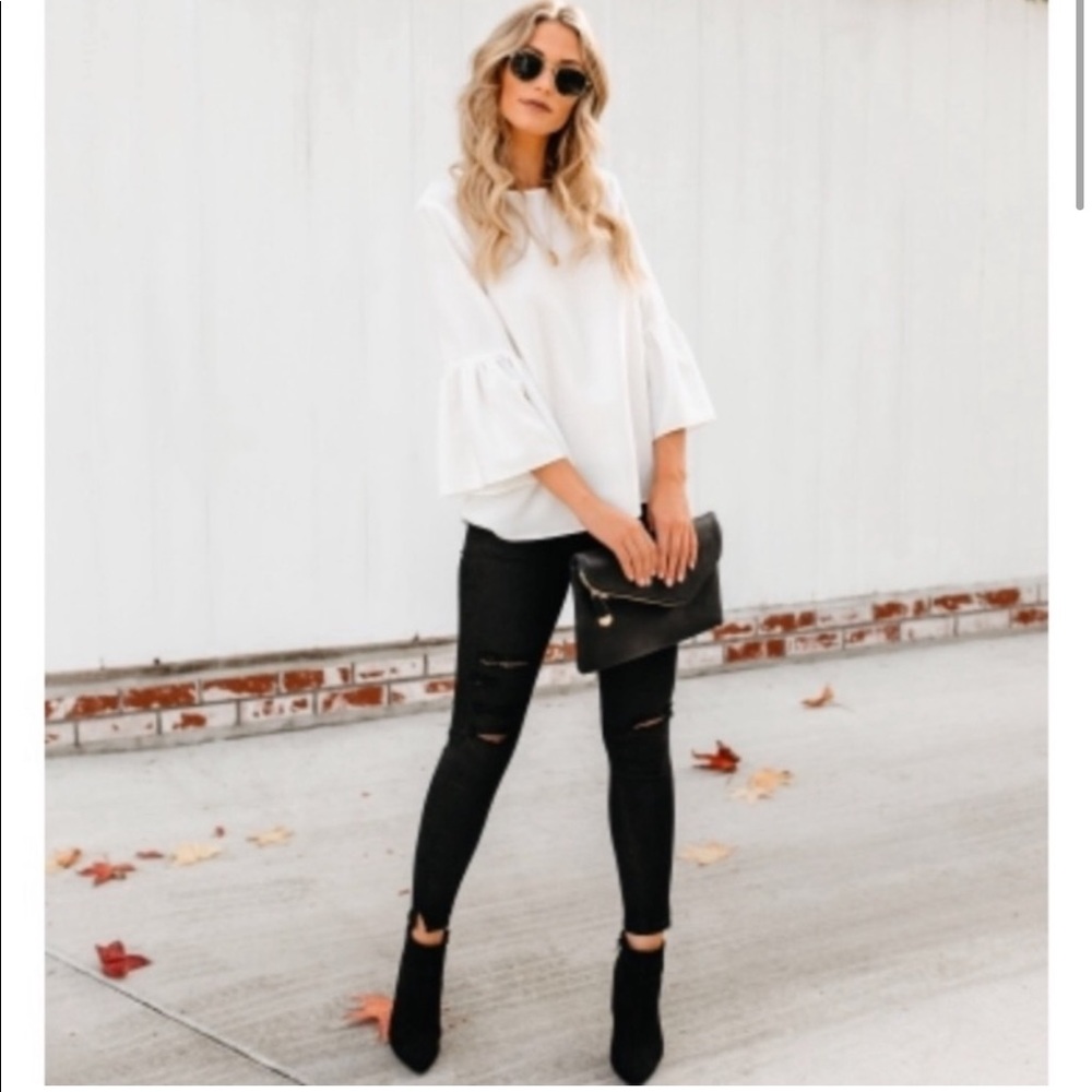 Bell sleeve top